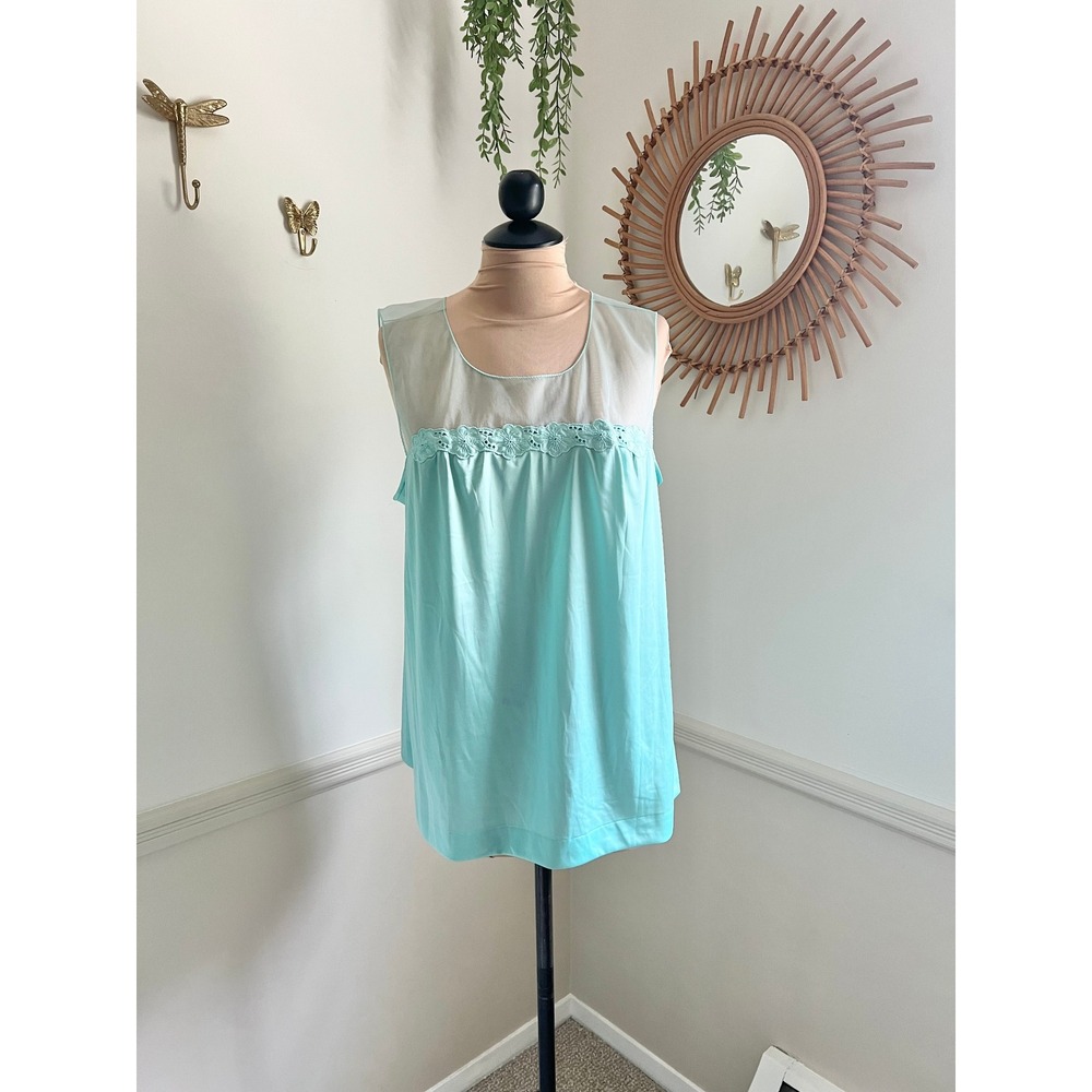 Vintage 1970's Vanity Fair Floral Slip Blouse